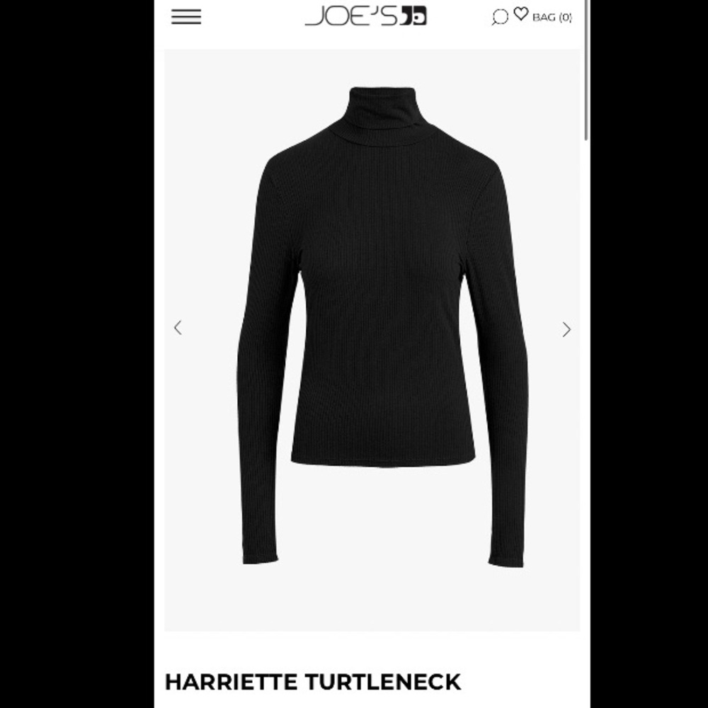 Black ribbed turtleneck long sleeve shirt